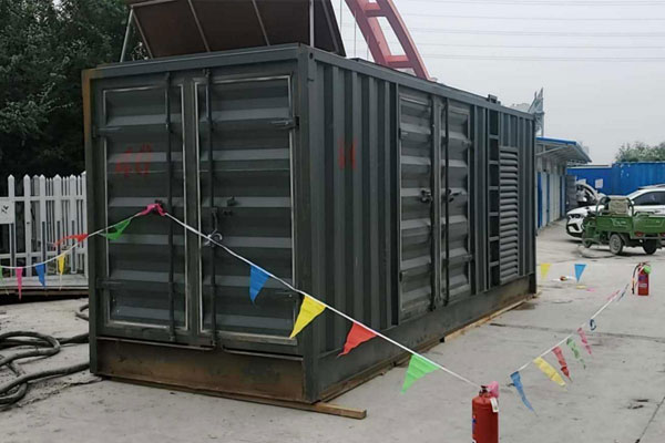 琼结发电机租赁空气滤清器多久更换一次？